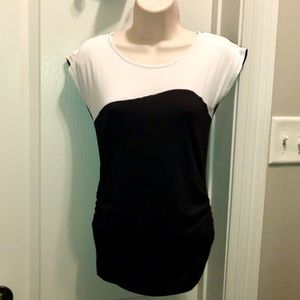 The Limited Black/White Top, Medium
